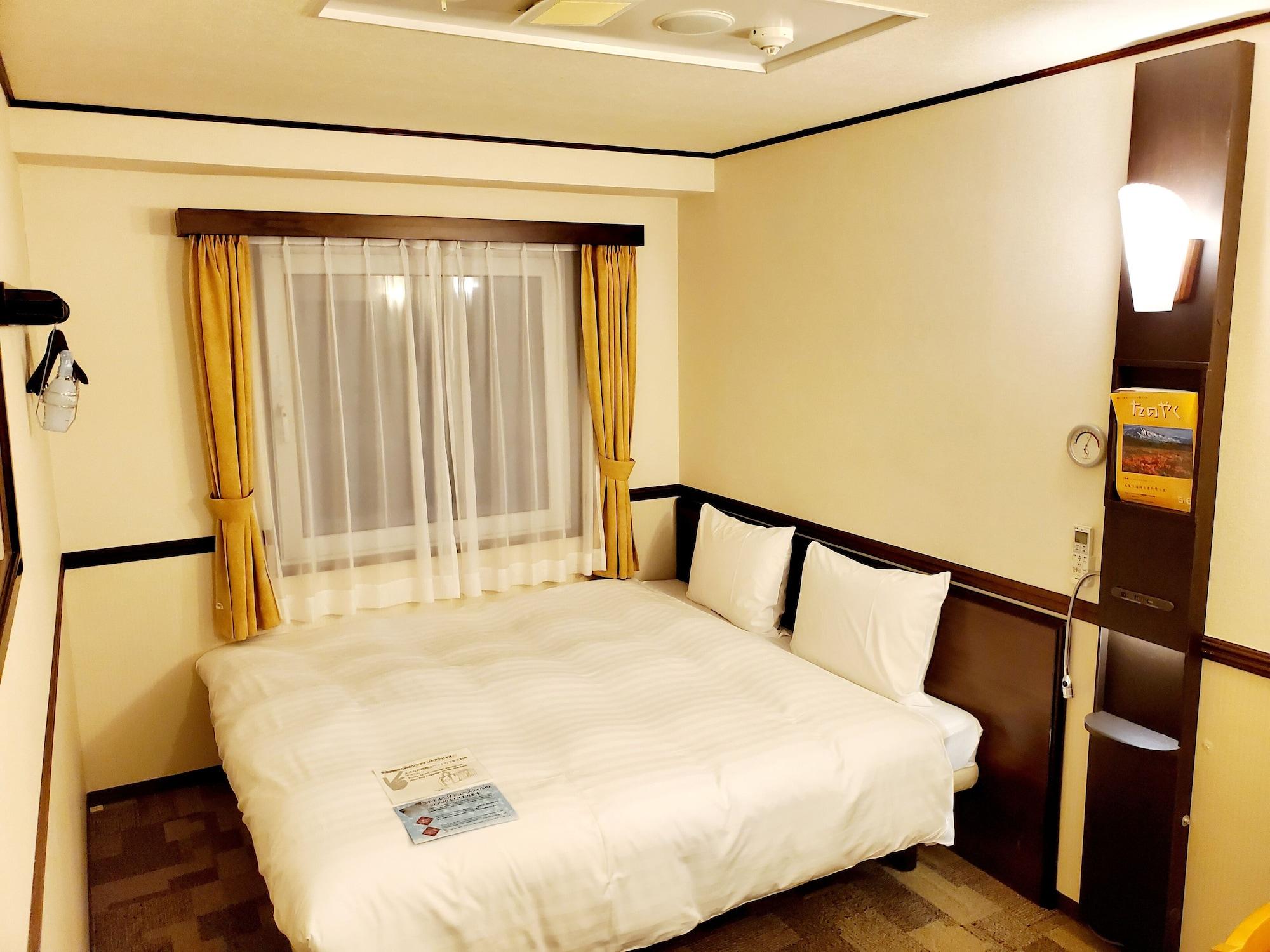 Toyoko Inn Tokyo Nihombashi Zeimusho Mae Exterior photo