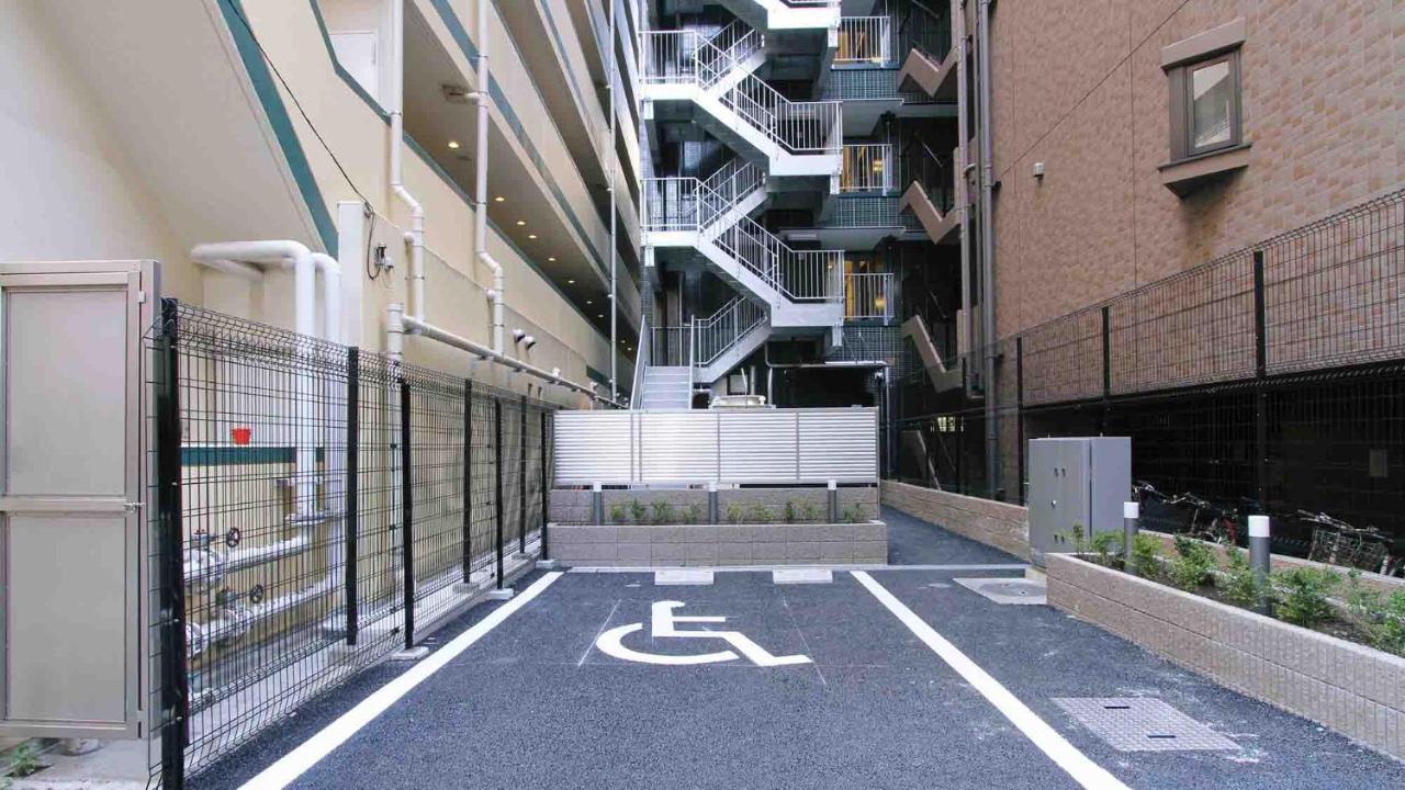 Toyoko Inn Tokyo Nihombashi Zeimusho Mae Exterior photo