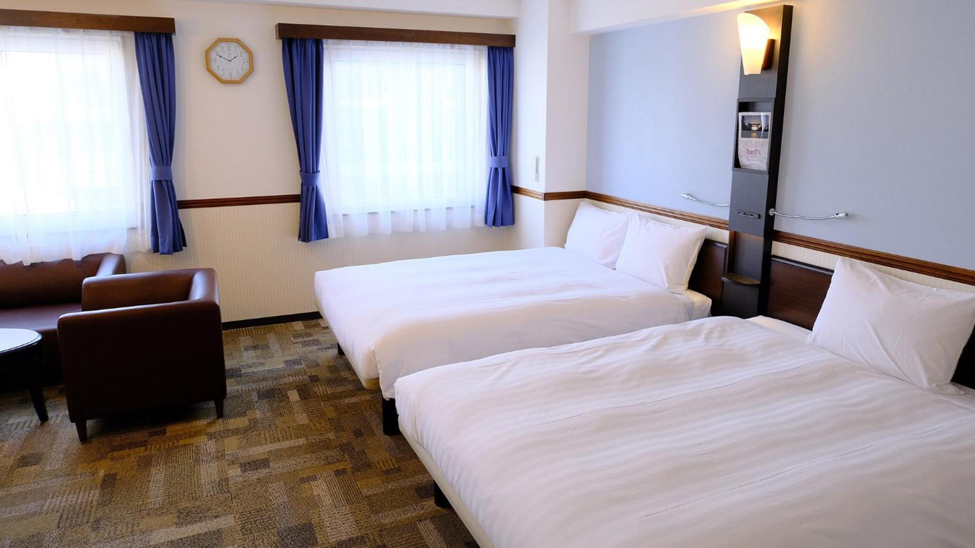 Toyoko Inn Tokyo Nihombashi Zeimusho Mae Exterior photo